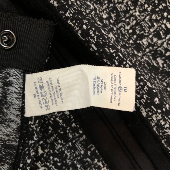 Lululemon Vinyasa Scarf Wrap - Picture 8 of 12